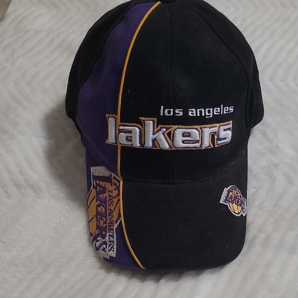 Los Angeles Lakers Black and Purple Cap